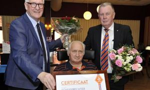 Hoogste KNVB onderscheiding voor Sibolt Hovenga